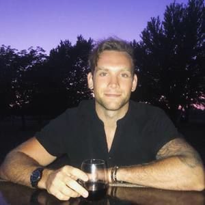 Meet your Posher, Ty